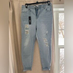 Women’s Fashion Nova Light Wash Distressed High Rise Skinny Jeans
